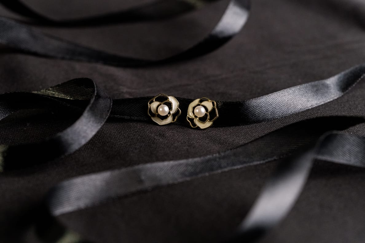 Golden Bloom Knot Earrings