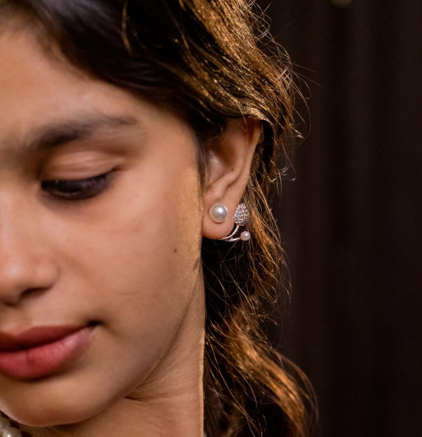 Royal Pearl Luxe Earrings