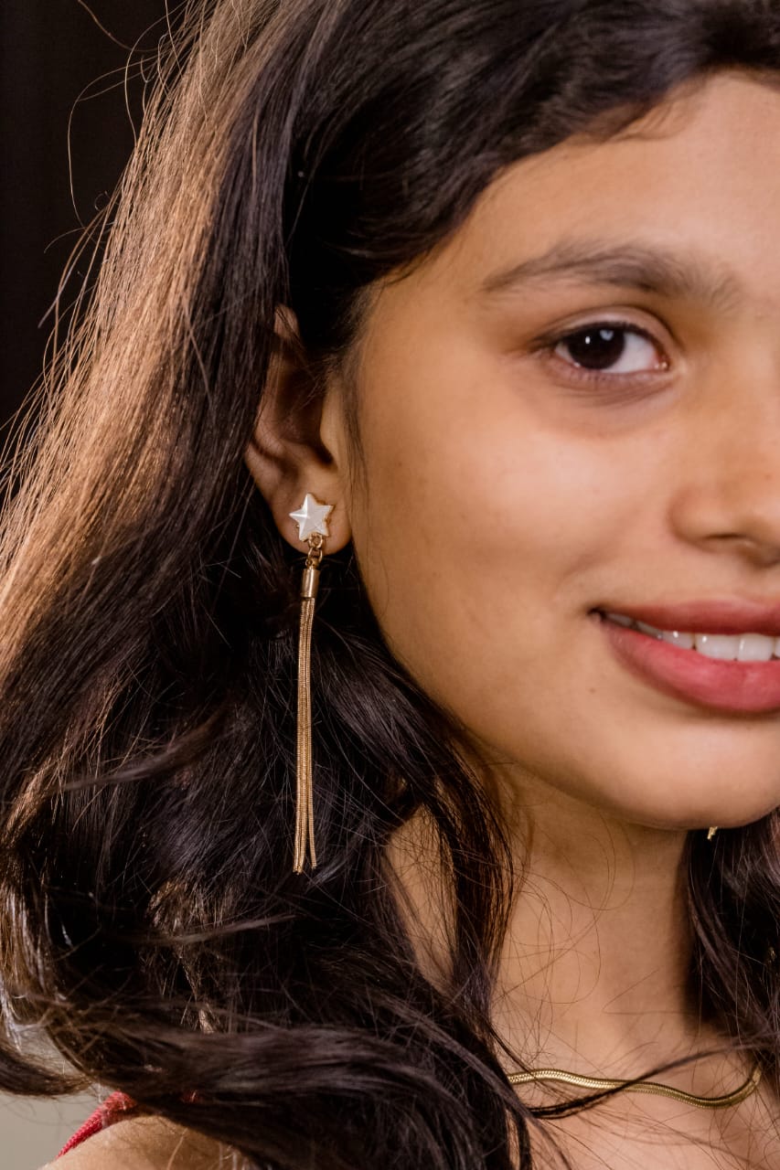 Gold star Earrings