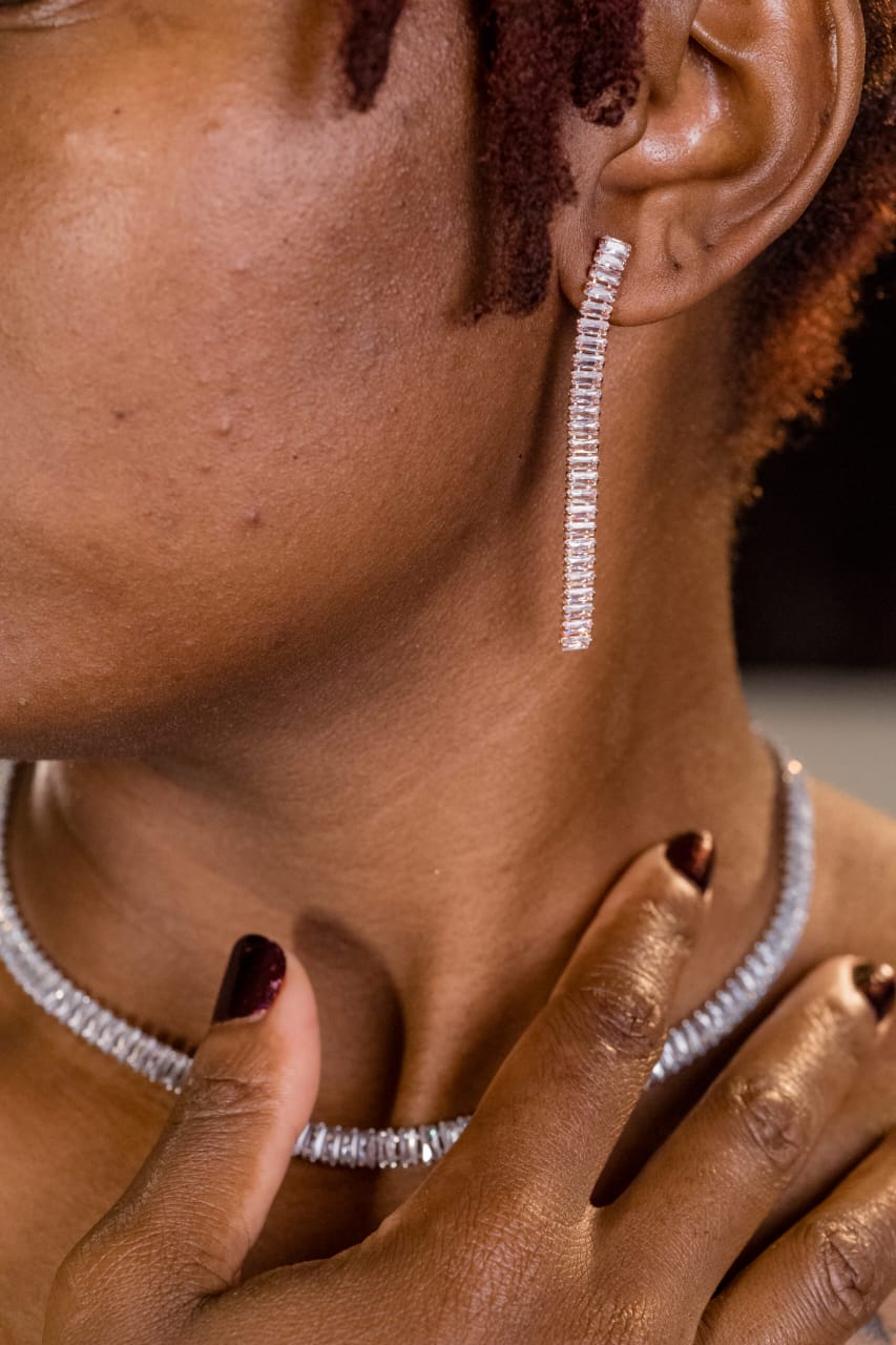 Silver crystal necklace