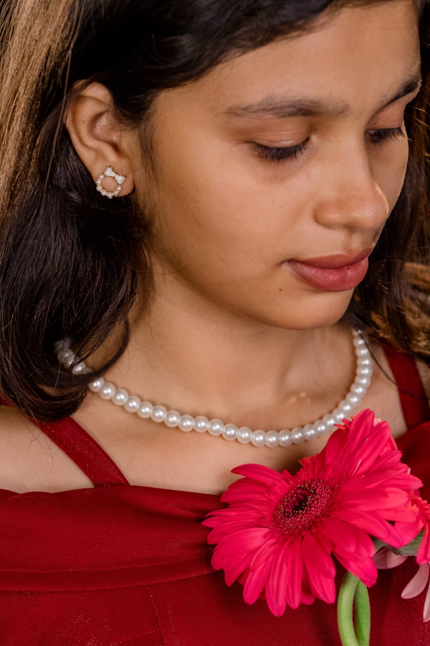 Pearl necklace