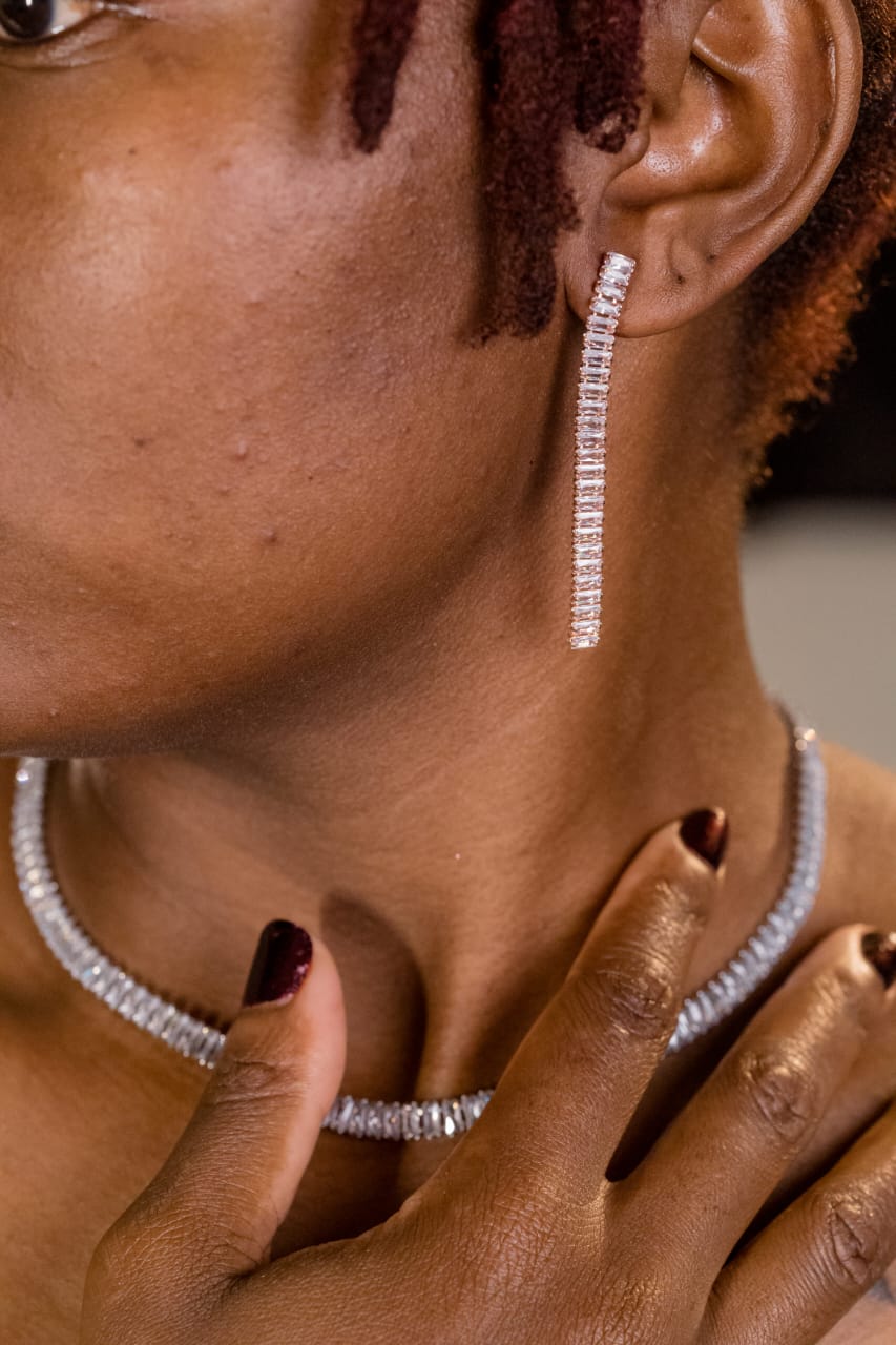 Silver crystal necklace