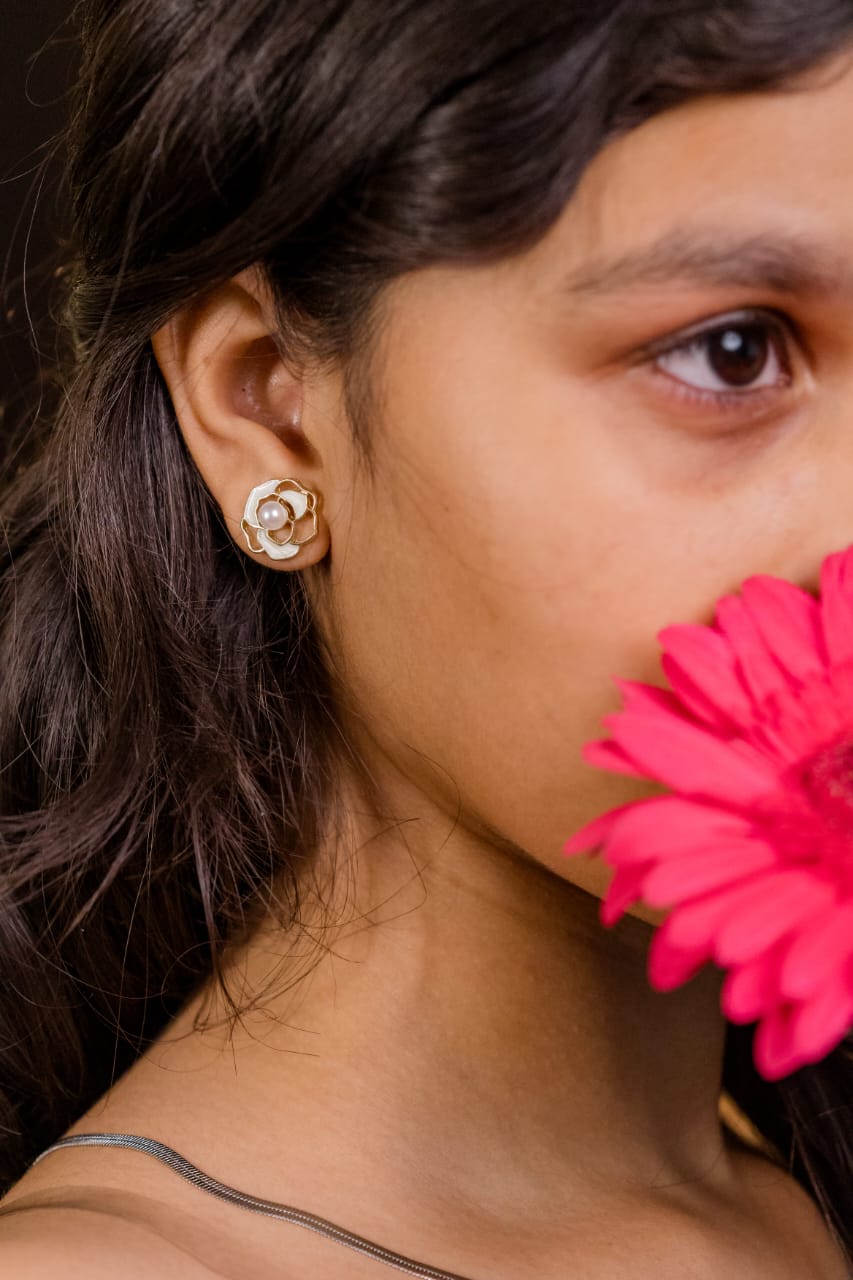Golden Bloom Knot Earrings