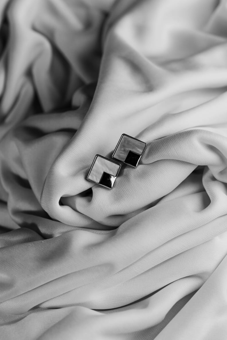 Modern Edge Geometric Earrings