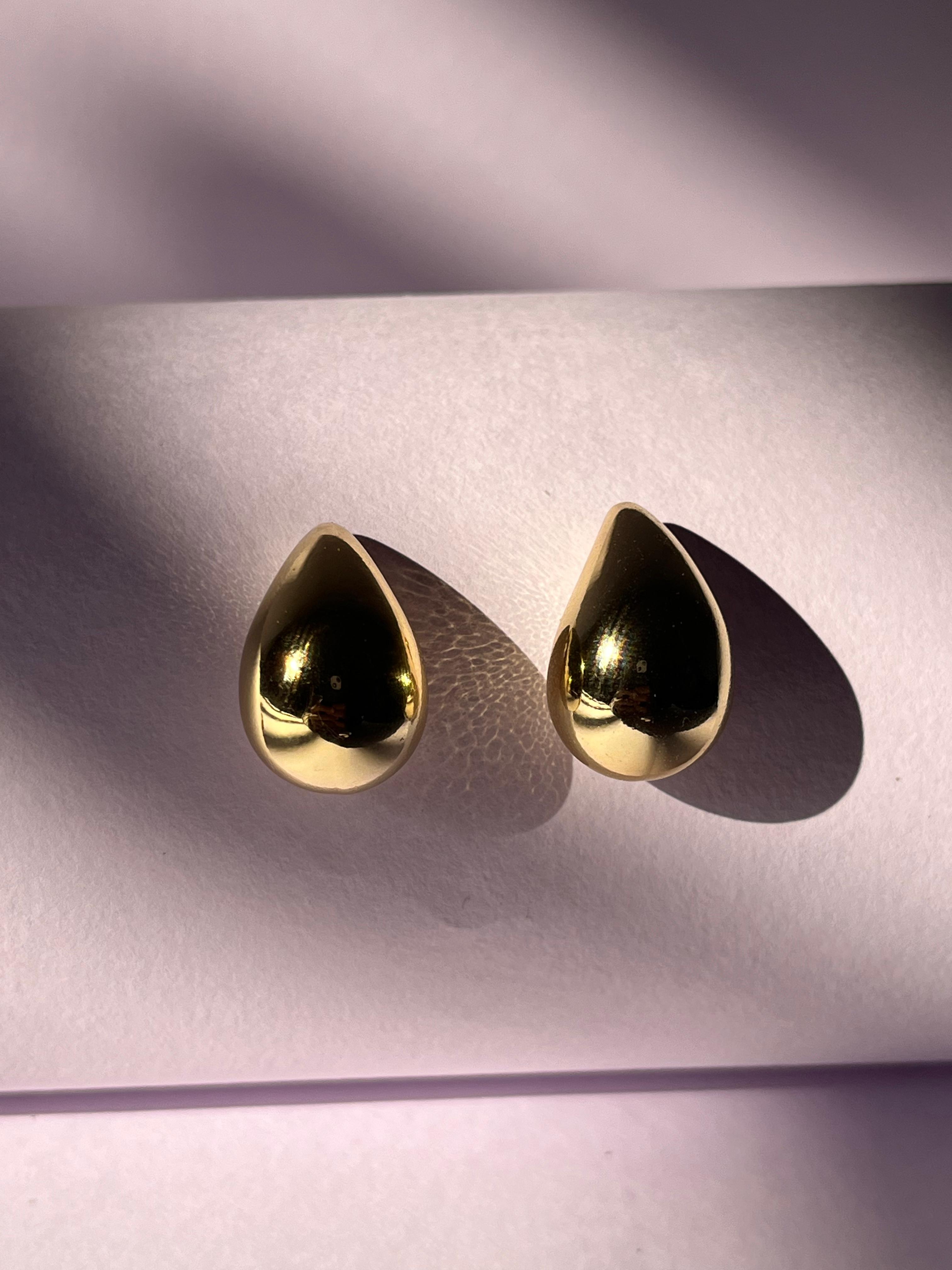 Golden Dew Drop Earrings
