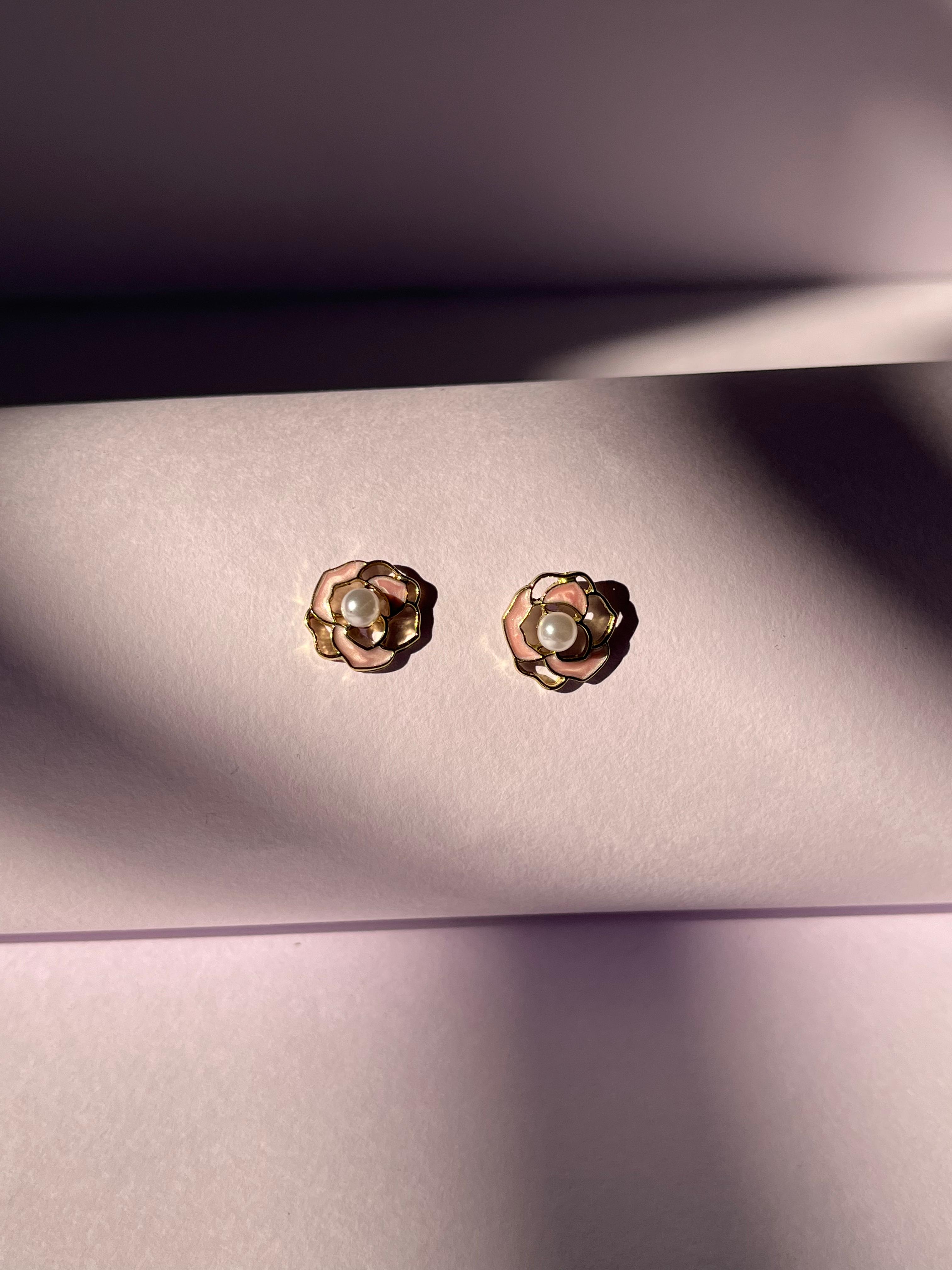 Royal Rose Pearl Stud Earrings